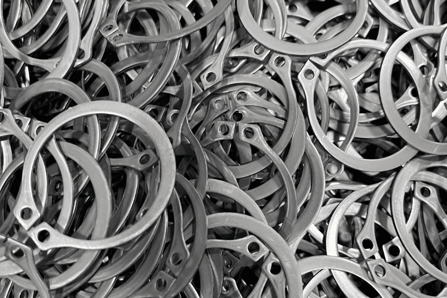 pile of retaining rings