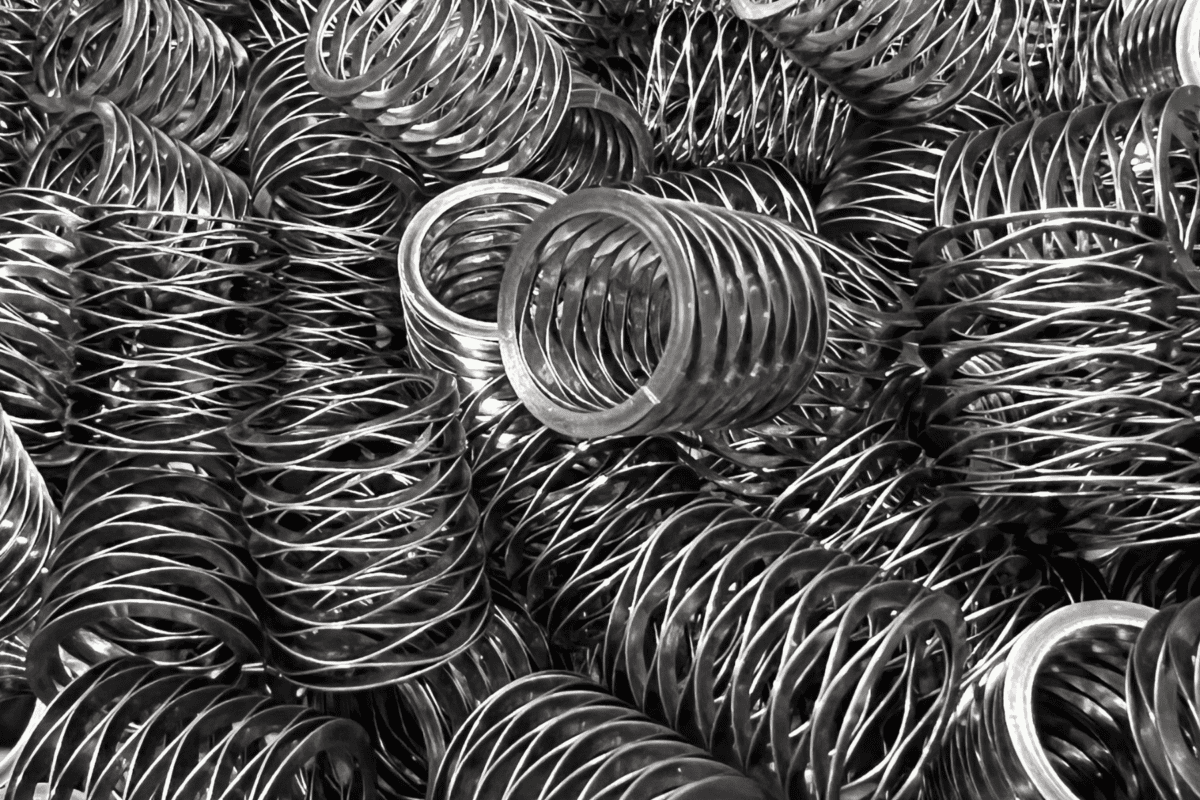 Linear Wave Springs Rotor Clip