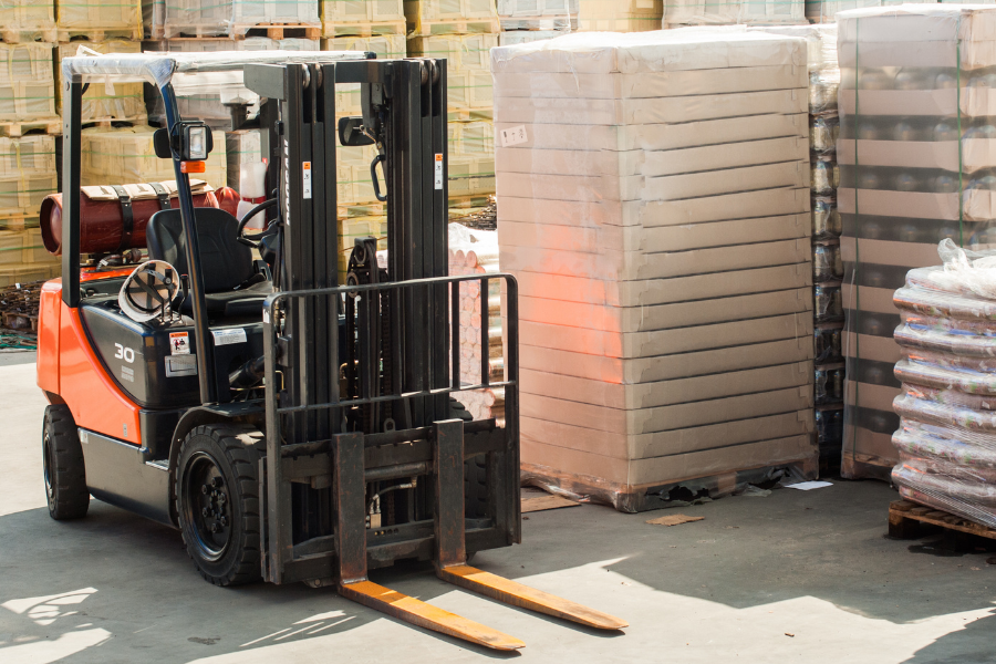 Retaining rings and wave springs for forklifts and material handling equipment